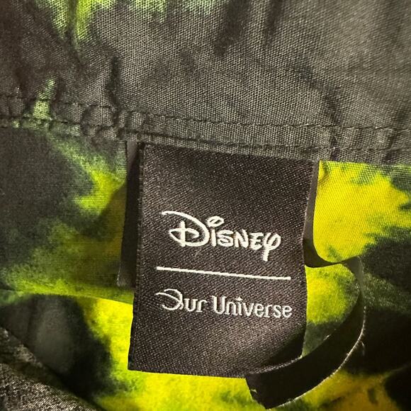 Disney Nightmare Before Christmas Our Universe Button-up short sleeve shirt S - Picture 6 of 12